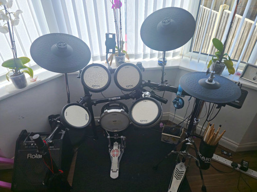 Yamaha dtx502 digital - yamaha,