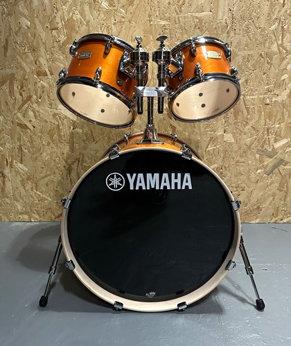 Yamaha piece acoustic drum - 5-piece,