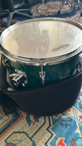Yamaha stage custom hanging - custom,