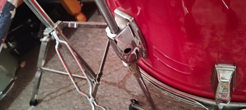 Yamaha power red acoustic - v,